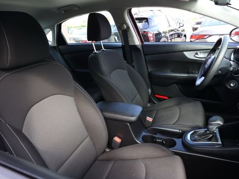 Used 2023 Kia Forte LXS image 20