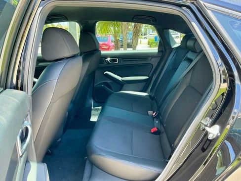 Certified 2025 Honda Civic Sport image 9