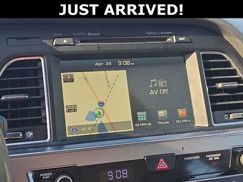Used 2017 Hyundai Sonata Limited w/ Ultimate Package 04 FWD image 22