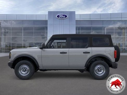 New 2026 Ford Bronco 4-Door AWD/4WD image 4