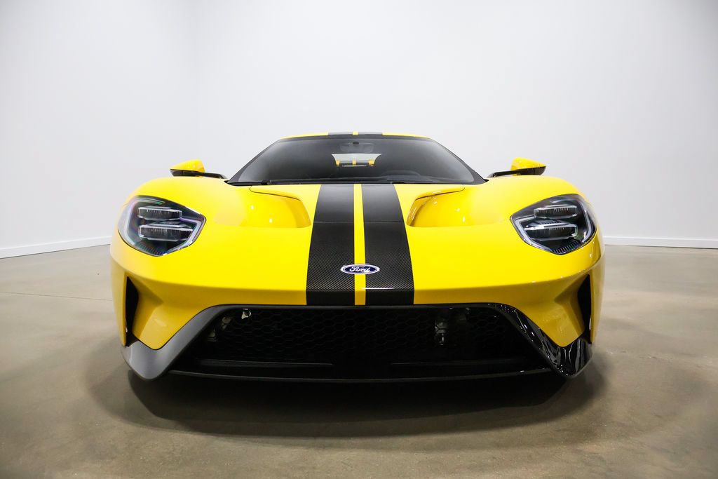 Used 2020 Ford GT Carbon Series RWD image 31