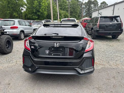 Used 2019 Honda Civic EX image 5