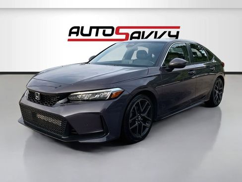 Used 2023 Honda Civic Sport Touring image 3