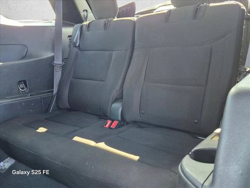 Used 2020 Ford Explorer XLT AWD/4WD image 18