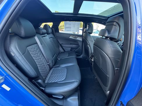 New 2026 Kia Sportage X-Line w/ X-Line Technology Package image 17