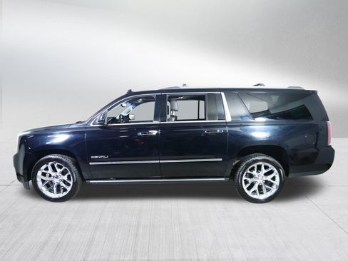 Used 2016 GMC Yukon XL Denali w/ Open Road Package image 4