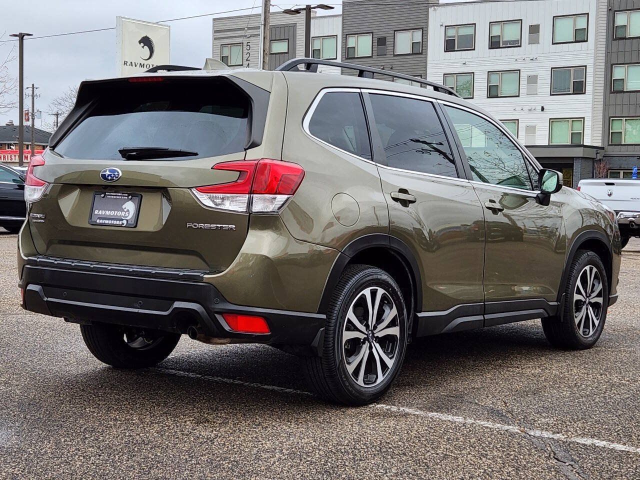 Used 2022 Subaru Forester Limited w/ Popular Package #3 AWD/4WD image 10