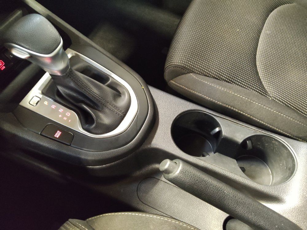 Used 2021 Kia Forte LXS FWD image 26