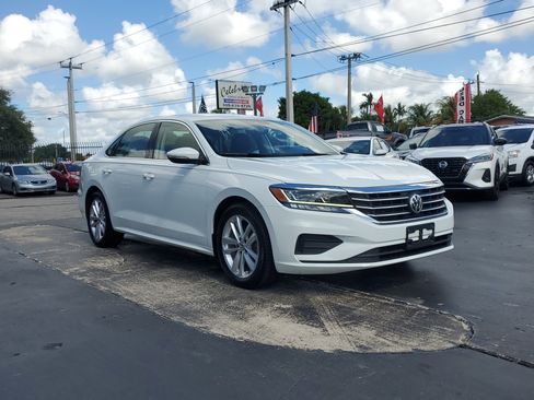 Used 2020 Volkswagen Passat 2.0T SE image 5