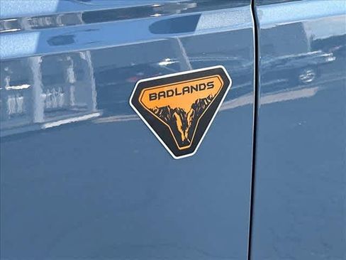 Used 2025 Ford Bronco Badlands AWD/4WD image 10