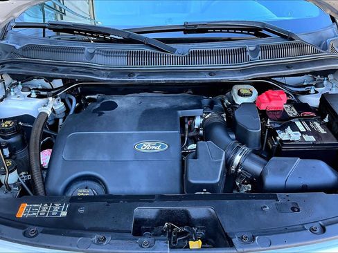 Used 2014 Ford Explorer XLT w/ Equipment Group 202A image 32