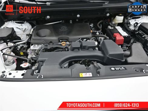 Used 2024 Toyota RAV4 Adventure image 37
