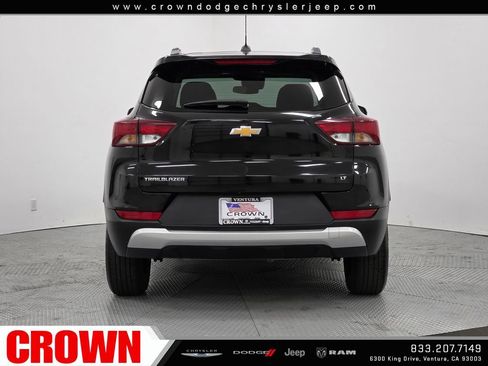 Used 2025 Chevrolet TrailBlazer LT FWD image 6