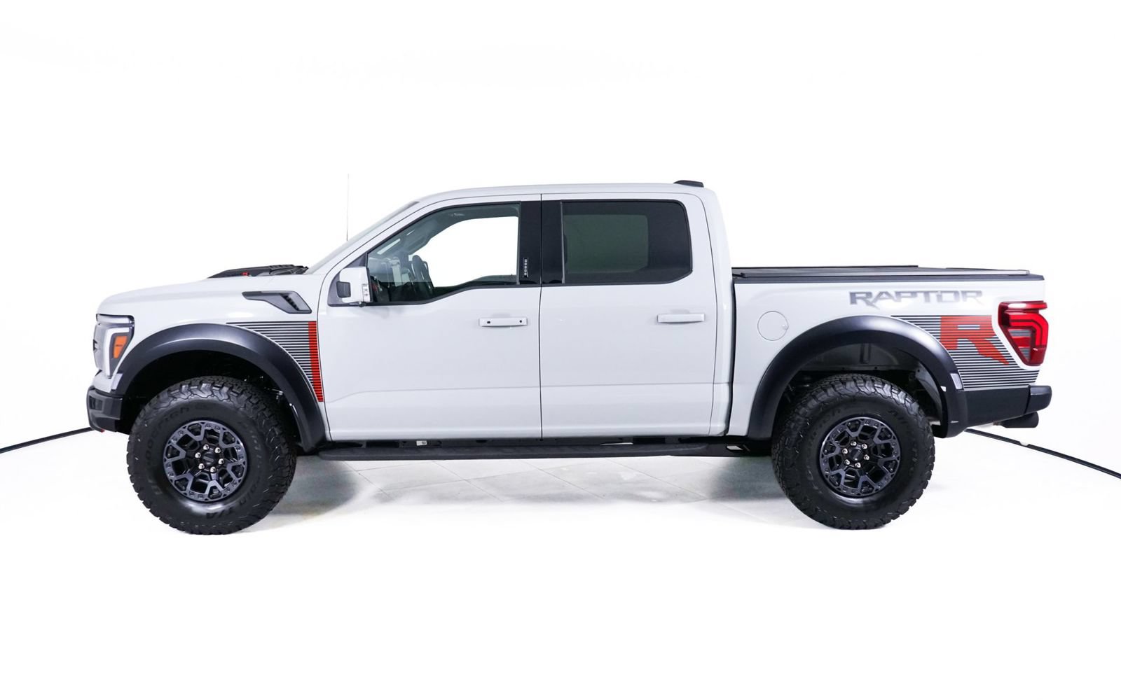 Used 2026 Ford F150 Raptor w/ Equipment Group 803A Raptor R AWD/4WD image 2