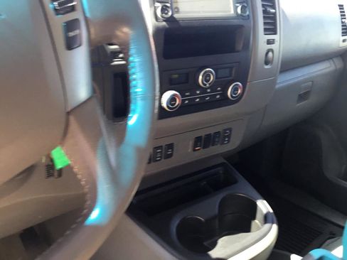 Used 2016 Nissan NV 3500 SL RWD image 18
