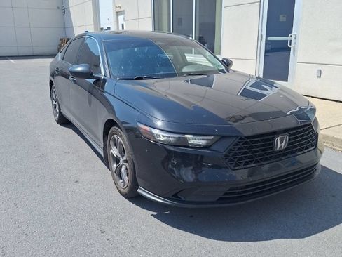 Used 2023 Honda Accord EX image 1
