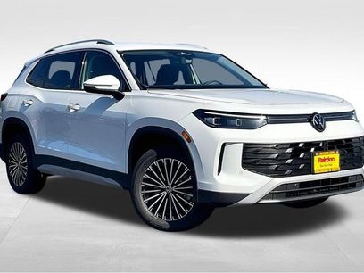 New 2025 Volkswagen Tiguan S