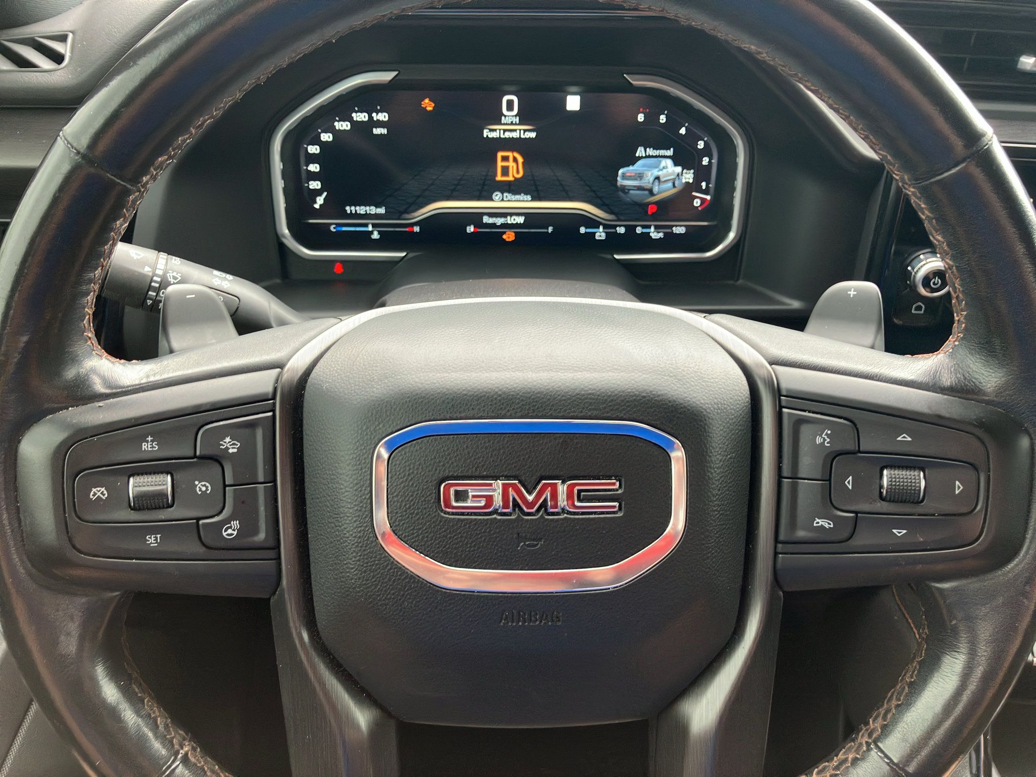 Used 2022 GMC Sierra 1500 AT4 w/ AT4 Preferred Package AWD/4WD image 17