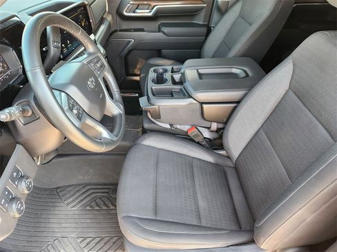 Used 2024 Chevrolet Silverado 1500 LT Trail Boss image 13