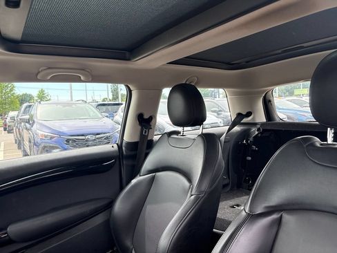 Used 2018 MINI Cooper S FWD image 5