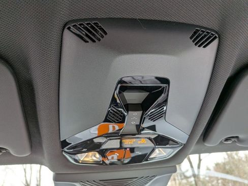 New 2026 BMW X1 xDrive28i w/ Technology Package image 15