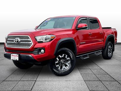 Used 2017 Toyota Tacoma TRD Off-Road w/ Tow Package (A/T)
