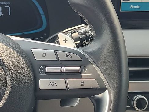 Used 2025 Hyundai Palisade SEL FWD image 18