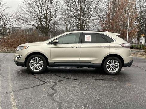 Used 2017 Ford Edge SEL image 2