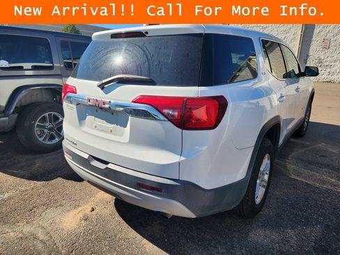 Used 2017 GMC Acadia SLE FWD image 9