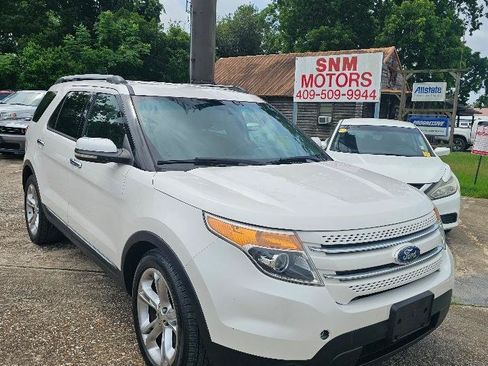 Used 2011 Ford Explorer Limited w/ 301A Rapid Spec Order Code FWD image 2