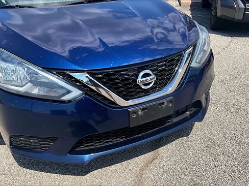 Used 2018 Nissan Sentra SV FWD image 4