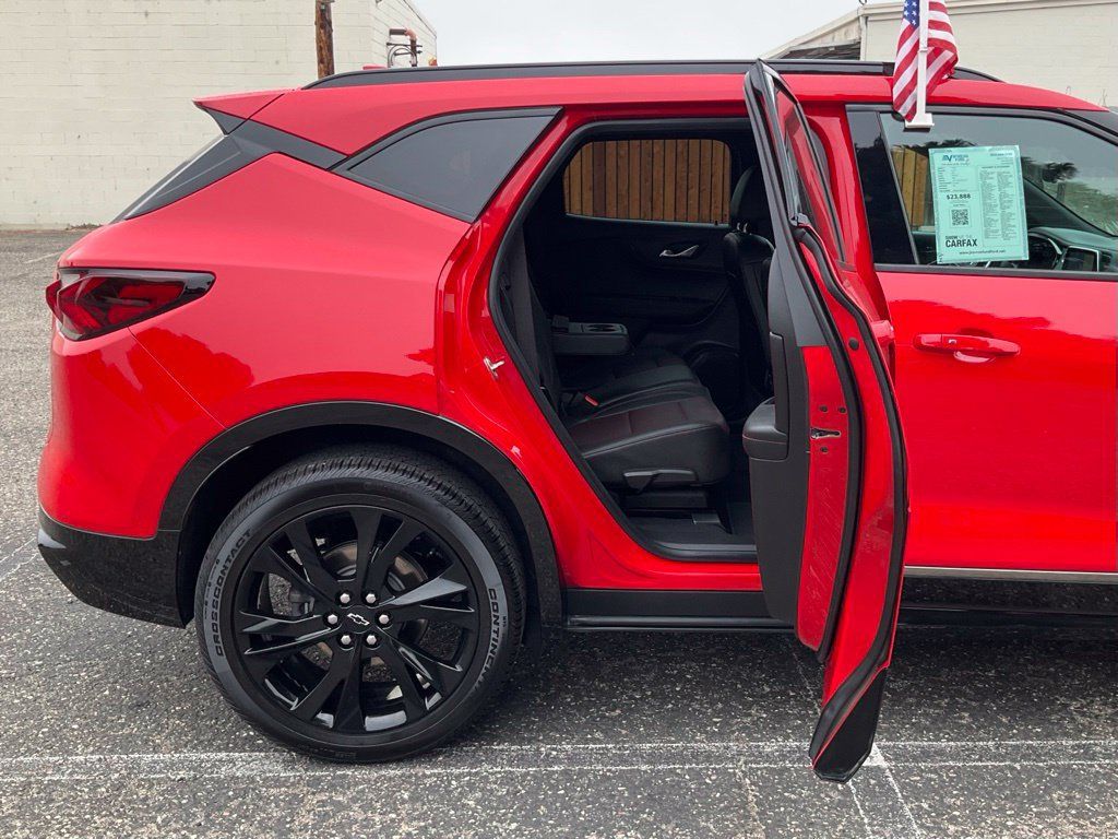 Used 2019 Chevrolet Blazer RS AWD/4WD image 24