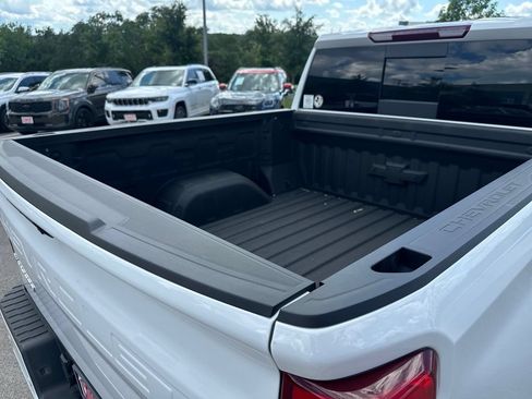 Used 2025 Chevrolet Silverado 1500 RST w/ RST All Star Premium Package AWD/4WD image 39