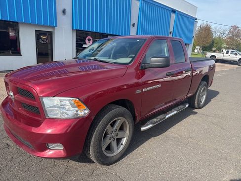 Used 2012 RAM 1500 Express AWD/4WD image 2