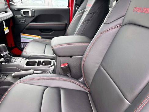 New 2026 Jeep Wrangler Unlimited Rubicon image 9