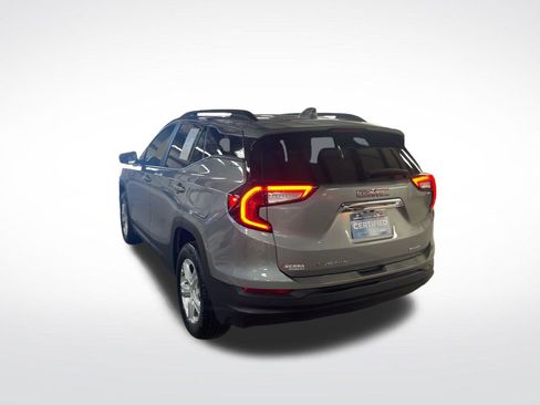 Certified 2024 GMC Terrain SLE w/ Driver Convenience Package AWD/4WD image 3