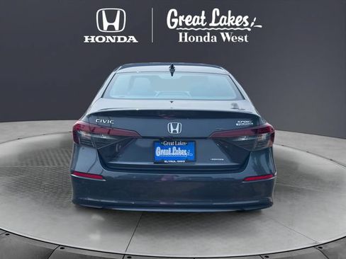 Used 2025 Honda Civic Sport image 4