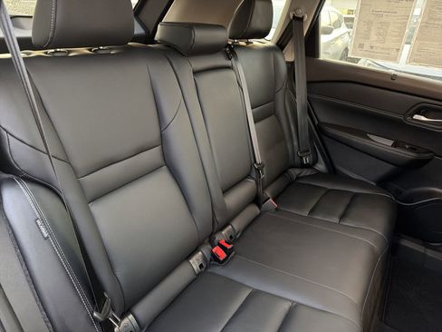 Used 2023 Nissan Rogue SL w/ SL Premium Package image 33