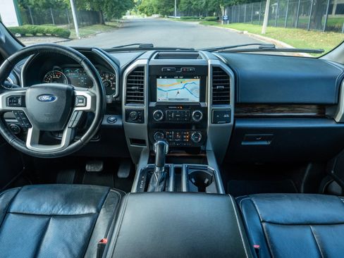Used 2019 Ford F150 Lariat AWD/4WD image 16