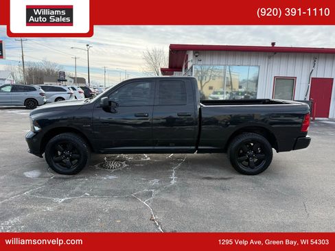 Used 2016 RAM 1500 Express w/ Black Ram 1500 Express Group image 6