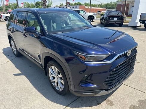 New 2026 Toyota Grand Highlander FWD image 5