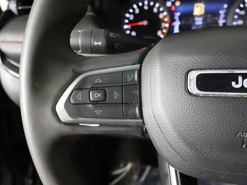 Used 2022 Jeep Compass Trailhawk AWD/4WD image 37