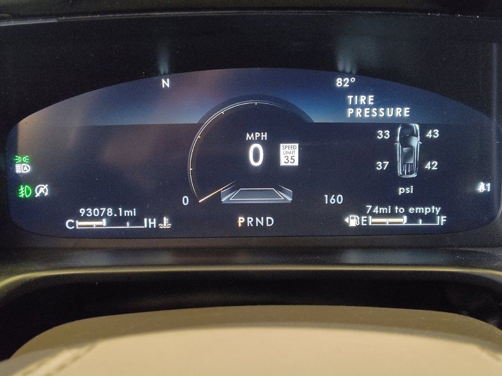 Used 2020 Lincoln Aviator Reserve w/ Equipment Group 201A RWD image 23