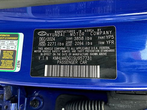 Used 2025 Hyundai Elantra Sport image 20