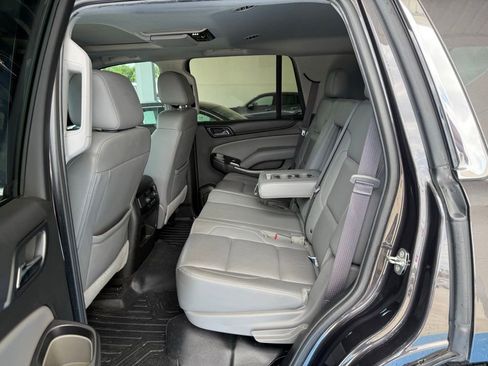 Used 2017 Chevrolet Tahoe LT RWD image 16