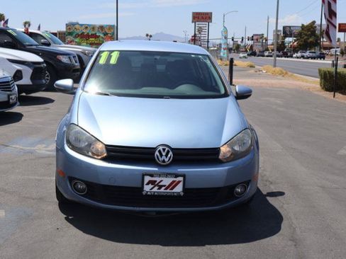 Used 2011 Volkswagen Golf TDI FWD image 3