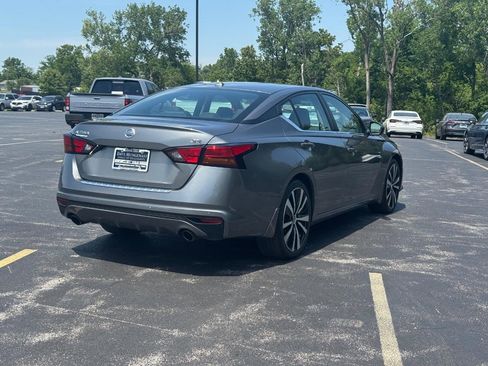 Used 2022 Nissan Altima 2.5 SR FWD image 4