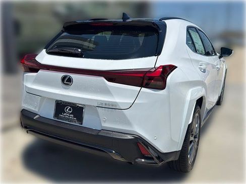New 2026 Lexus UX 300h FWD image 14
