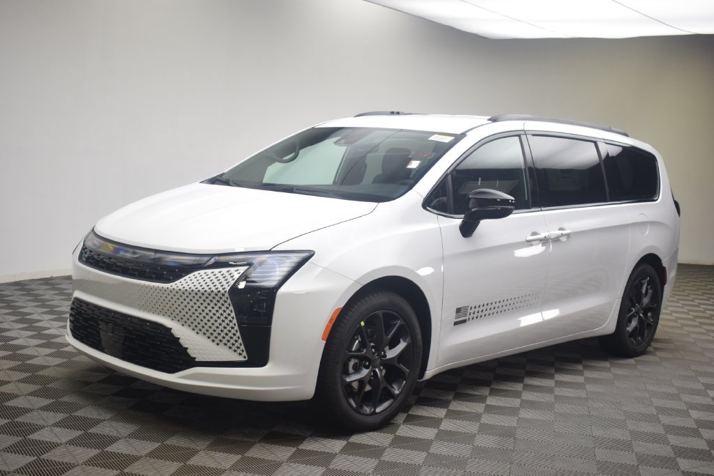 New 2027 Chrysler Pacifica Select FWD image 14
