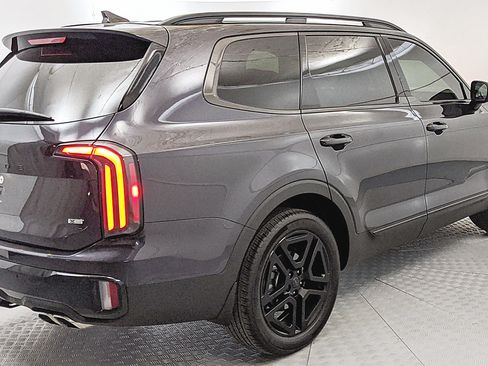 Used 2025 Kia Telluride SX X-Line AWD/4WD image 4